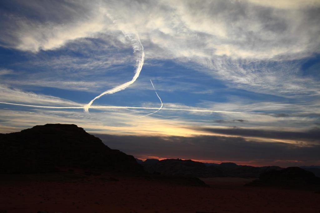 Bedouin Expedition Wadi Rum Ngoại thất bức ảnh